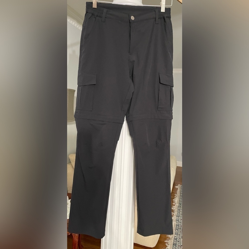 Nonwe women’s black out door quick dray light weight 2 in 1 / Hiking Cargo pants